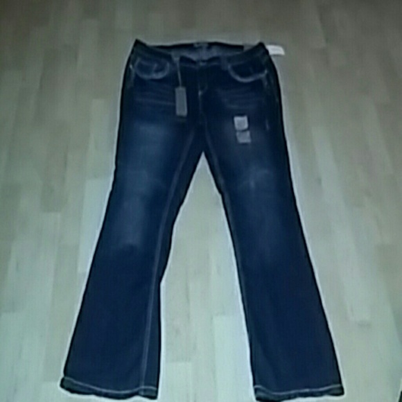 Amethyst sz 20 nwt stretch boot cut jeans