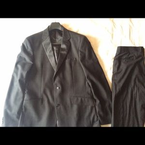 Men's suit
