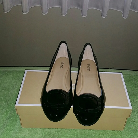 🥿MK flat Ballet shoe 🥿
