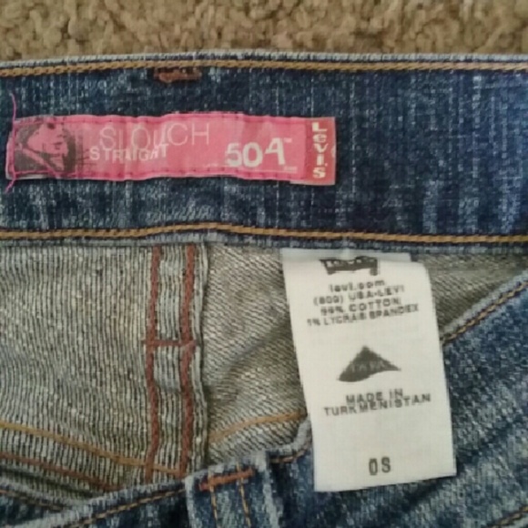 Levis - Picture 2 of 2
