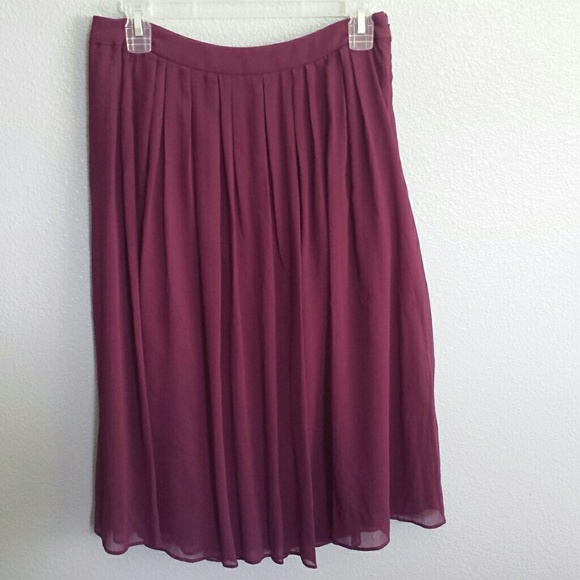 SALE!🎉 Midi skirt🎀