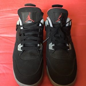 Jordan retro 4 bred