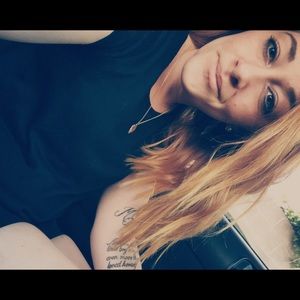 Meet your Posher, Erica