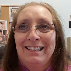 Meet your Posher, Debbie