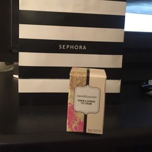 Bare Minerals Renew & Hydrate Eye cream