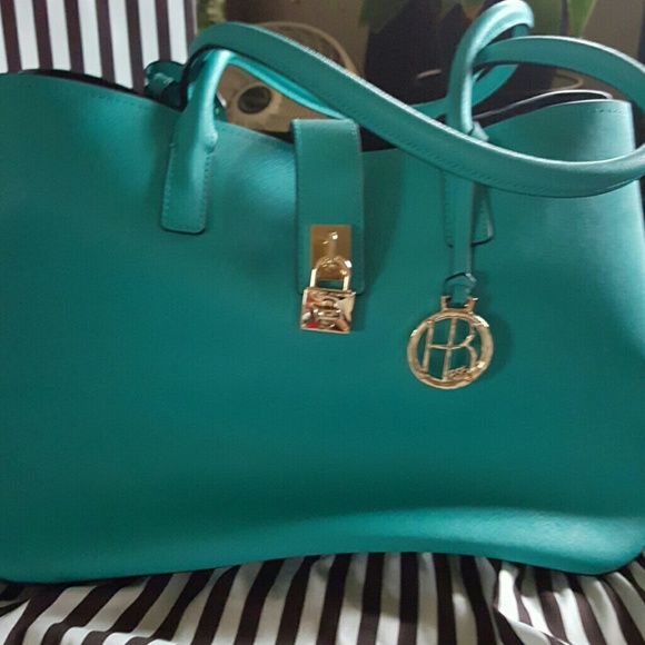 Day Tote this bag has never been used at all - Picture 2 of 4