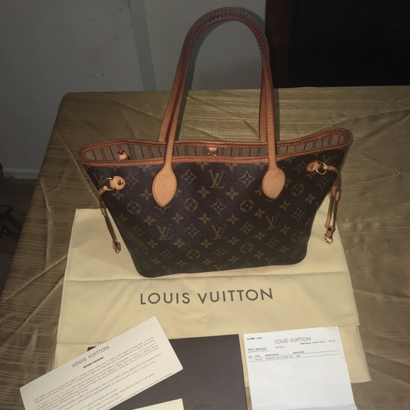 🎉Sold🎉Louis Vuitton Neverfull PM Monogram - Picture 3 of 4