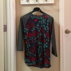New Lularoe Rose Print Randy Tee size Large