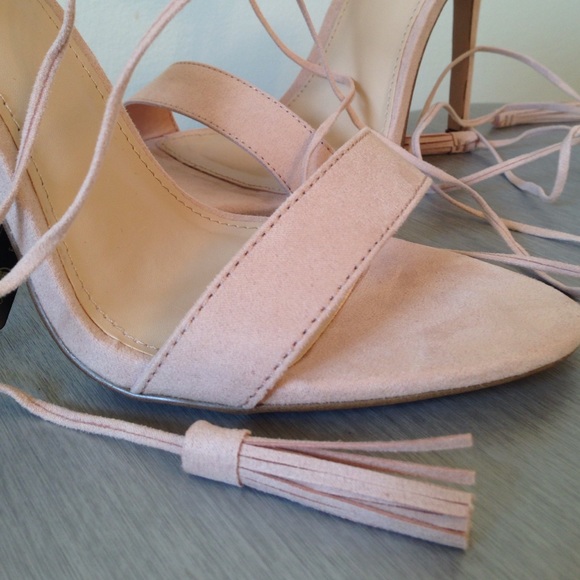 SOLD! Lace-up faux suede high heels - Picture 3 of 3