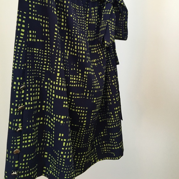 Geo Dress - Picture 3 of 3
