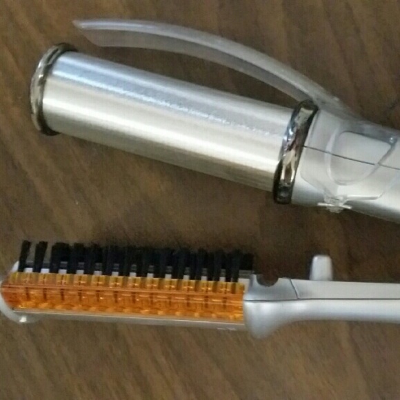 Instyler 3 setting straightener & curler