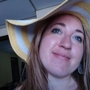 Meet your Posher, Deanna