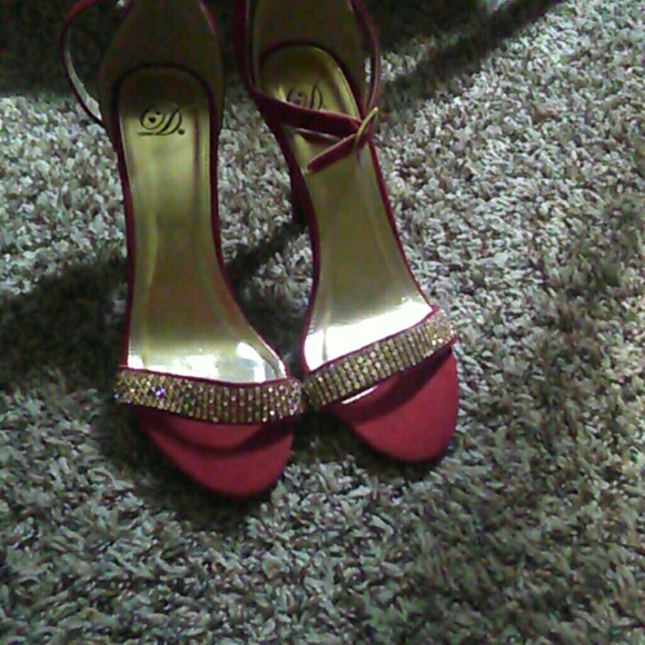 Red hot pumps