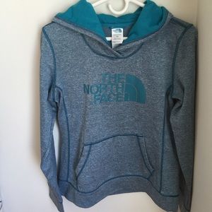 North Face Pull Over