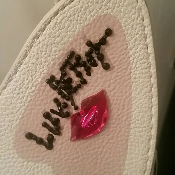 SOLD - Picture 3 of 4