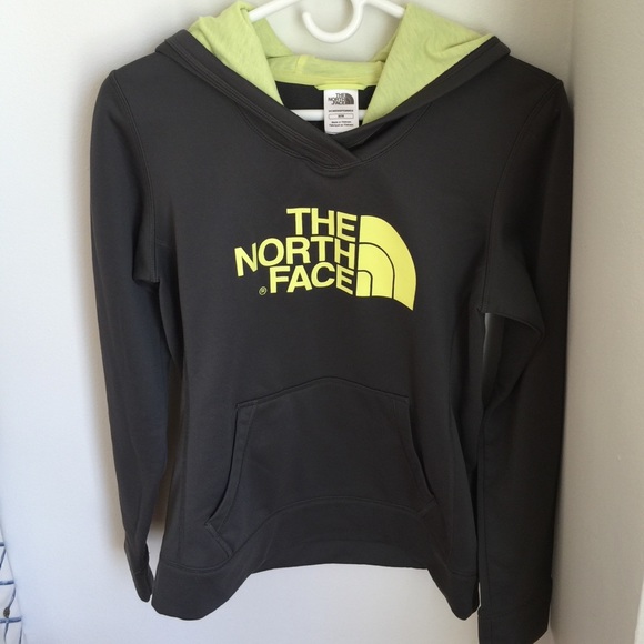 North Face Pull Over Hoodie