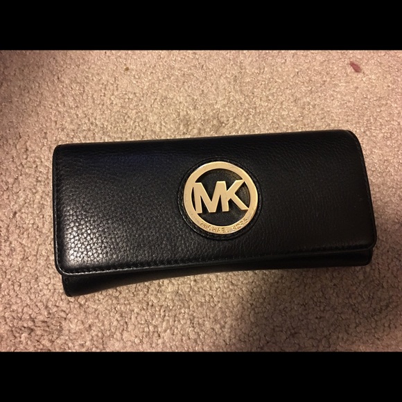 Michael Kors black wallet