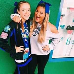 Meet your Posher, Casey