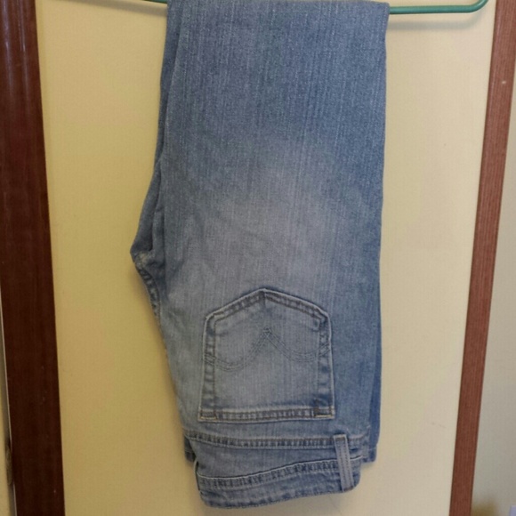 Levi jeans