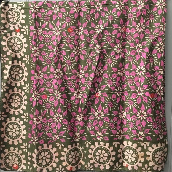 Printed 💯 silk scarf