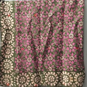 Printed 💯 silk scarf