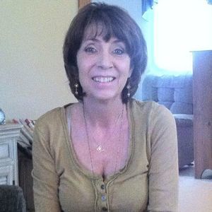 Meet your Posher, Debbie