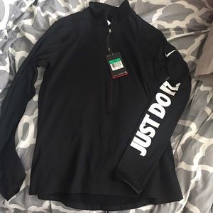 Nike Dri-Fit pullover