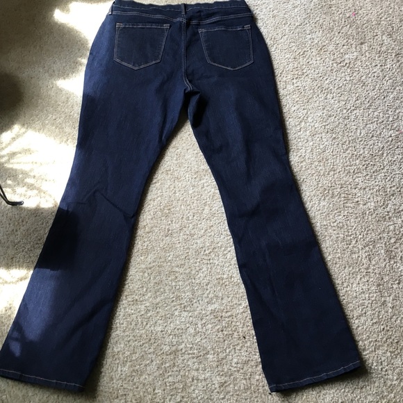 💕Women's Dark Jeans💕 - Picture 3 of 4