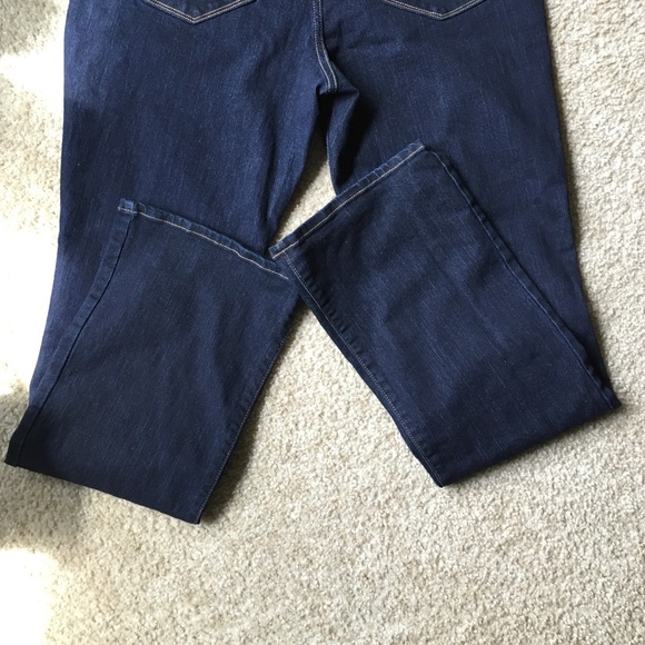 💕Women's Dark Jeans💕 - Picture 4 of 4