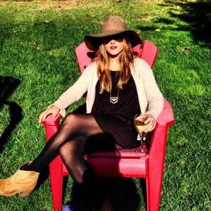 Meet your Posher, Hannah