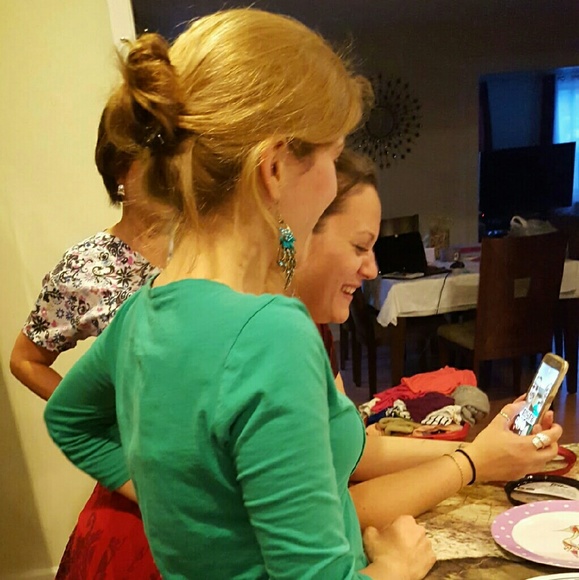 My Posh N Sip on 4/28 in Massachusetts! - Picture 4 of 4