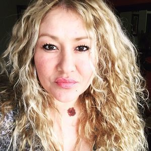 Meet your Posher, Ada