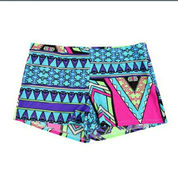 Aztec shorts NWOT - Picture 2 of 3