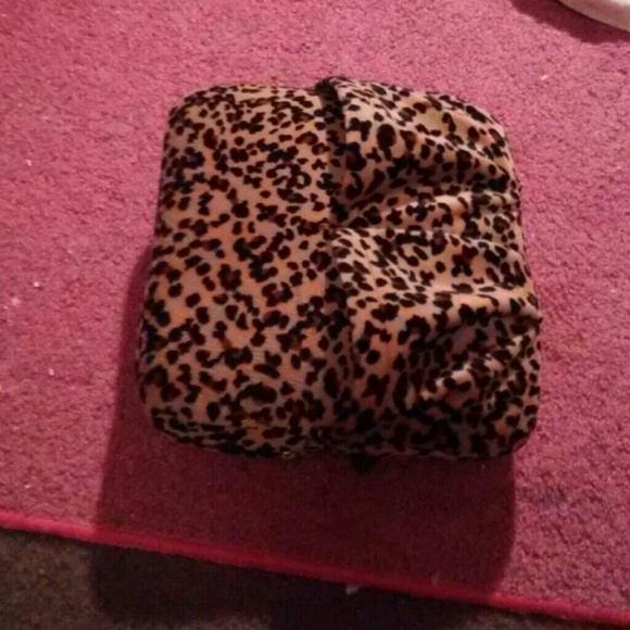 Foot wormer/ vibrations