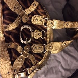 Guess purse cheetah print faux fur