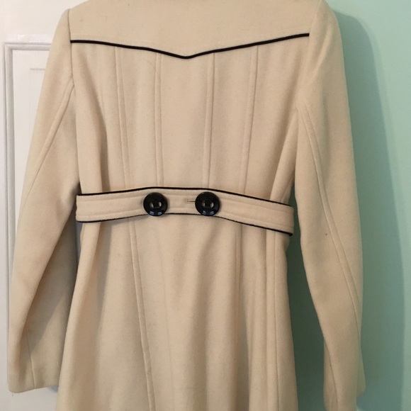 Cream Bebe Peacoat - Picture 3 of 5