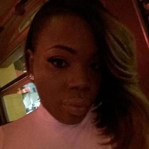 Meet your Posher, Taj