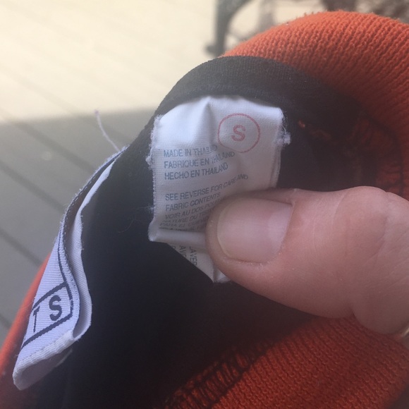 Child's S flyers jersey. - Picture 4 of 4