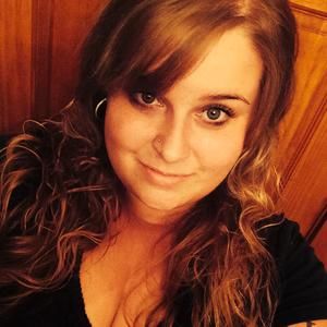 Meet your Posher, Arielle