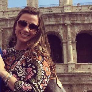 Meet your Posher, Kelli