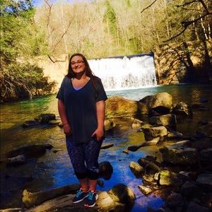 Meet your Posher, Ellen