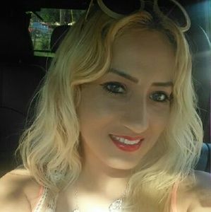 Meet your Posher, Zulema