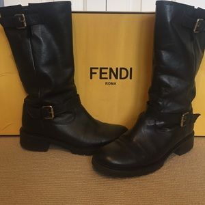 Fendi Rabbit lined boots