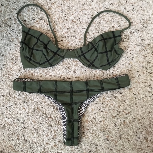 SOLD Acacia Manhattan and Hookipa in Palm stitched