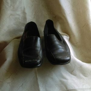 Women's loafers