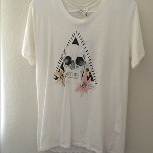 White with design t-shirt