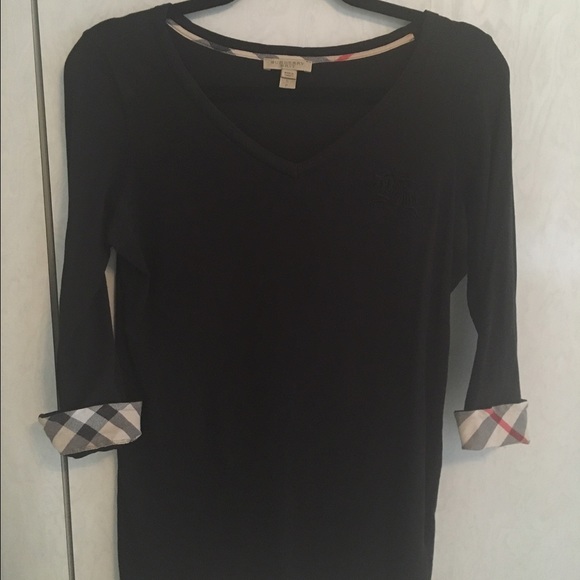 Burberry t shirt