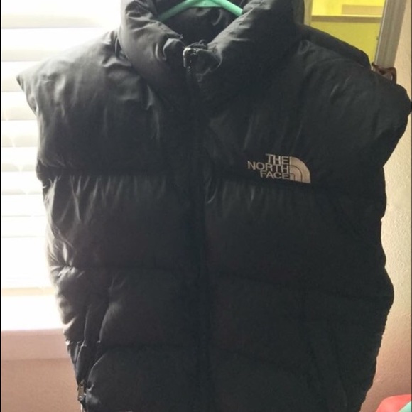 North face puffer vest 😊