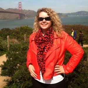 Meet your Posher, Kelly