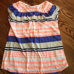 Gap tee shirt